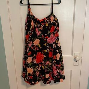 Old Navy Floral-Print Cami dress, Size XL.